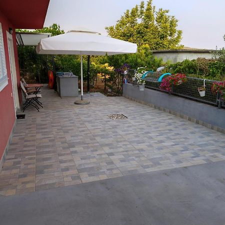 Studio Apartman Mare Trogir Exteriér fotografie